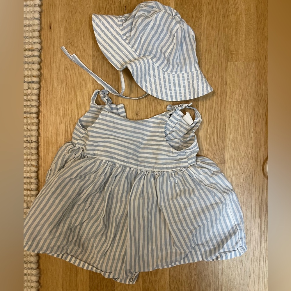 H&M blue stripped baby dress with hat